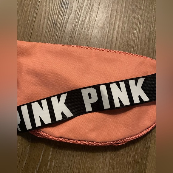 Victoria's Secret PINK Mesh Belt Bag/Fanny Pack - Picture 5 of 6